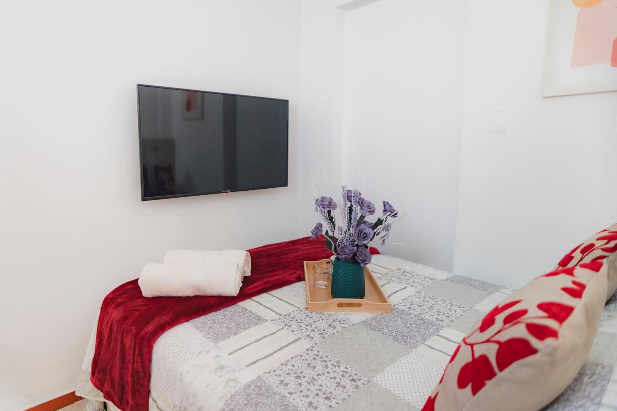 Homestay Casa Bellido - Miraflores Private - Cocina Compartida - Wifi *